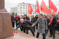 Краснодарские коммунисты отметили день памяти В.И. Ленина пикетом и возложением цветов