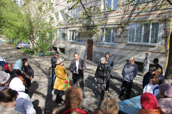 Павел Соколенко: Нужно изгнать мошенников из сферы ЖКХ! Павел Соколенко: Нужно изгнать мошенников из сферы ЖКХ!