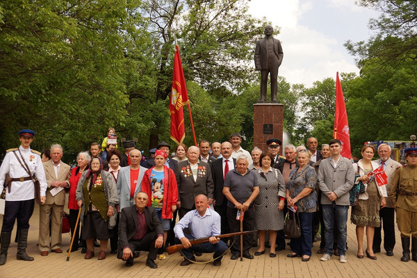В Белореченске коммунисты организовали митинг в честь Красного Первомая