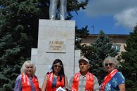 Тимашевские коммунисты в День России распространили агитационные материалы КПРФ