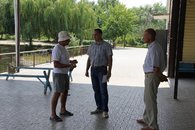 Коммунист-депутат П. Соколенко побывал в сельской спортивной школе
