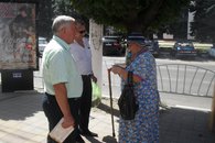 Николай Харитонов совершил агитпоход по Армавиру