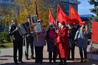 Тимашевск: митинг в честь Революции
