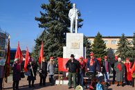 Тимашевск: митинг в честь Революции