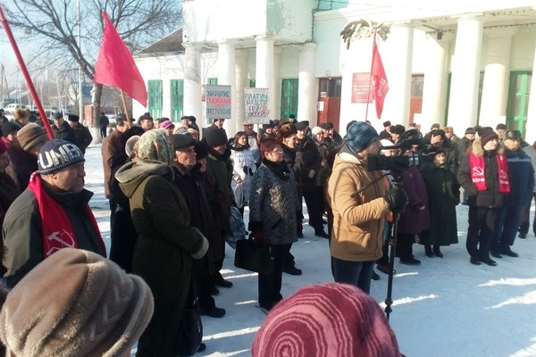 Массовый митинг в станице Старомышастовской: У селян наболело! Массовый митинг в станице Старомышастовской: У селян наболело!