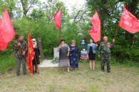 Выселки: коммунисты и советские офицеры провели автопробег под красными знаменами