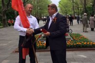 Коммунисты Новороссийска — Дню Победы