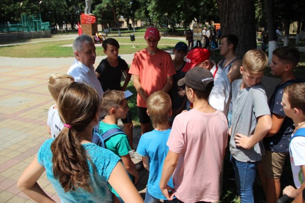 Лидер краевого отделения КПРФ Н.И.Осадчий побывал в кубанской станице