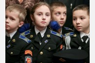 Коммунисты-депутаты Госдумы побывали на выставке творческих работ детей-инвалидов