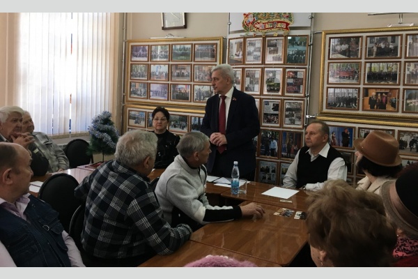 Коммунист-депутат Госдумы Николай Осадчий провел встречи в Горячем Ключе