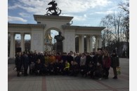 Коммунист-депутат Д. Коломиец в день освобождения Краснодара встретился с учащимися