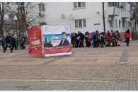 Новороссийск: активисты КПРФ проводят агитацию с помощью 