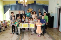 Дети в Каневской помогли собрать гуманитарный груз для Донбасса