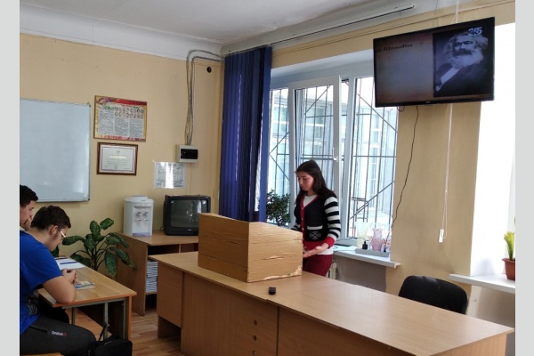 Урок истории к 200-летию К. Маркса в станице Каневской