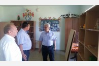 Рабочая поездка коммуниста-депутата Н.И. Осадчего в Кавказский район