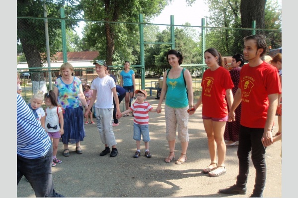 Кубанские комсомольцы продолжили свой социальный проект