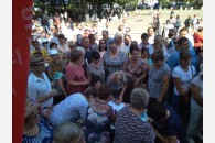 Митинг протеста в поселке Мостовском