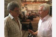 Лидер краевого отделения КПРФ посетил предприятие по производству сельхозтехники