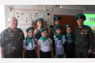 Коммунисты-ветераны пограничных войск встретились со школьниками