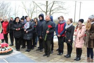 Каневские коммунисты и патриоты отметили День неизвестного солдата