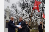 В Новороссийске коммунисты торжественно открыли памятник В.И.Ленину после реставрации