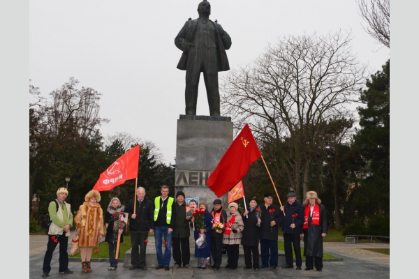 Коммунисты Анапы провели ряд уличных агитационных мероприятий