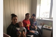 Курганинские комсомольцы поздравили детей с Новым годом