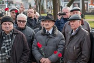 В Краснодаре активисты КПРФ отметили день памяти В.И. Ленина цветами и пикетом