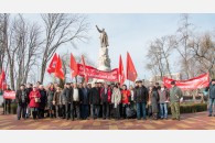 В Краснодаре активисты КПРФ отметили день памяти В.И. Ленина цветами и пикетом