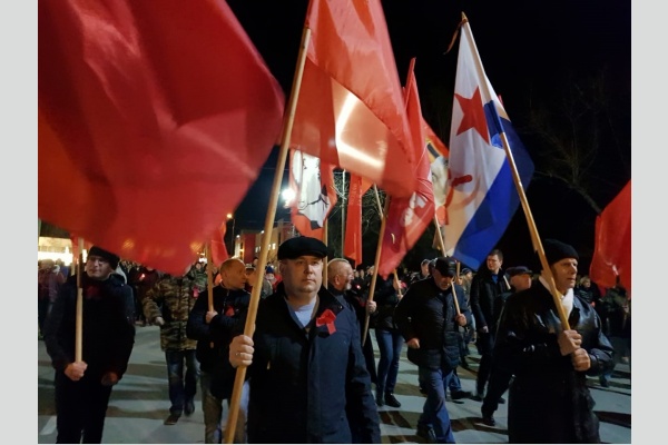 Коммунисты Новороссийска приняли участие в патриотической акции 