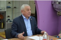 Коммунист-депутат Госдумы Николай Харитонов побывал в Курганинске