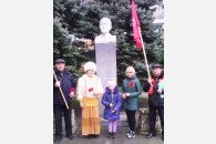 Праздничные акции кубанских коммунистов накануне Международного женского дня