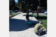 Краснодарские комсомольцы провели субботник у памятника Карлу Марксу