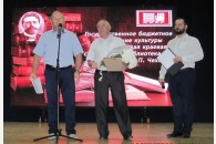 Коммунисты поздравили краевую специализированную библиотеку с юбилеем