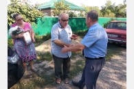Каневские коммунисты поздравили ветерана Комсомола с юбилеем