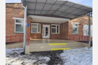 Молодые коммунисты-депутаты помогают сельской школе