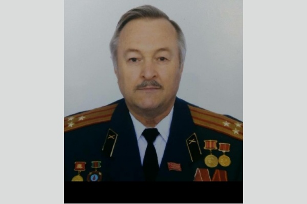 Памяти товарища. Не стало В.Л. Петрова Памяти товарища. Не стало В.Л. Петрова