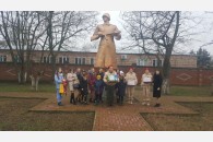Каневские патриоты доставили подарки в подшефную воинскую часть
