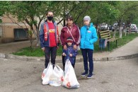Коммунисты-добровольцы помогают нуждающимся семьям. Почему не приходит вовремя государственная поддержка?