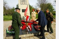 Каневские патриоты провели очередной этап акции «Сирень Победы»