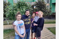 Краснодар. Коммунисты и комсомольцы помогают горожанам пережить трудности карантина