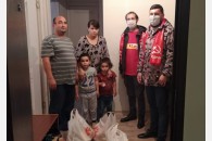 Краснодар. Активисты КПРФ в условиях карантина продолжают оказывать помощь многодетным семьям