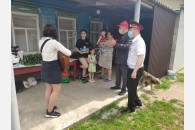 Коммунисты и беспартийные патриоты отметили День защиты детей в станице Каневской