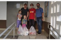 Краснодар. В День защиты детей активисты КПРФ оказали помощь нуждающимся семьям
