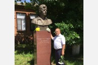 Кубанские активисты КПРФ и ЛКСМ отметили Пушкинский день