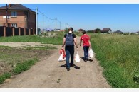 Краснодар. Коммунисты и комсомольцы продолжают помогать малоимущим семьям