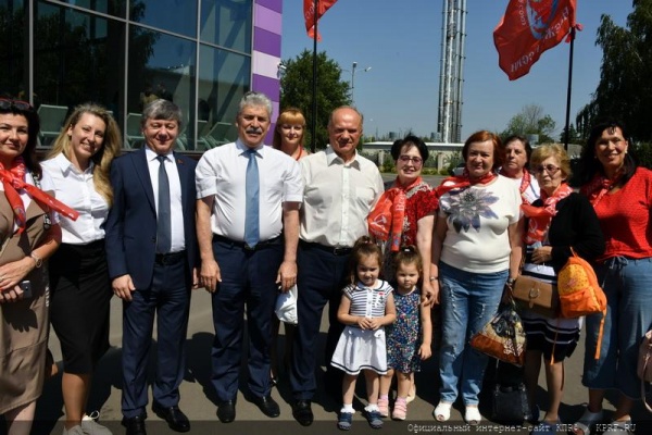 На территории совхоза имени Ленина открылся новый спортивный комплекс