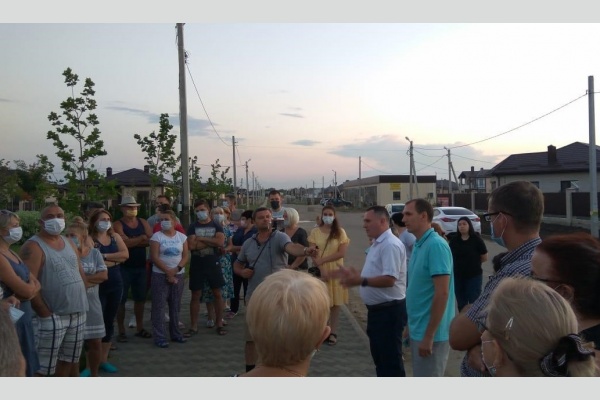 Краснодар. Встреча кандидатов-коммунистов с избирателями в пос. Знаменский