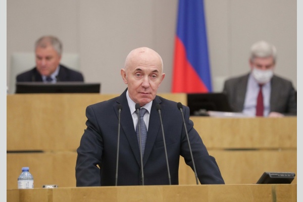 Депутаты КПРФ в Госдуме выступили против самоуправства «в законе» Депутаты КПРФ в Госдуме выступили против самоуправства «в законе»