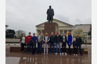 Город-герой Новороссийск: красный автопробег в честь Великого Октября